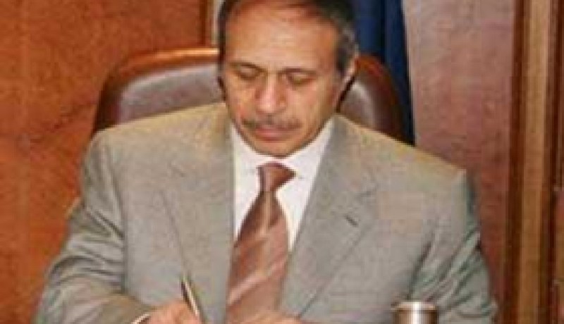 القضاء المصري يؤيد قرار النائب العام التحفظ على اموال وزير الداخلية السابق