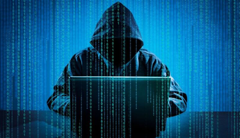 “هاكر” يحاول اختراق نظام “بنك الخليج” 49 مرة لاختلاس أرصدة الزبائن