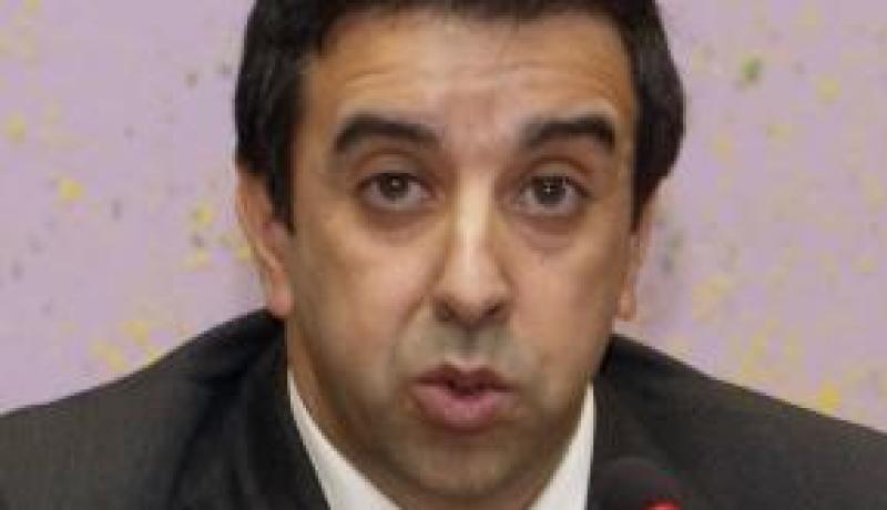 حداد يحلم بتلفزيون