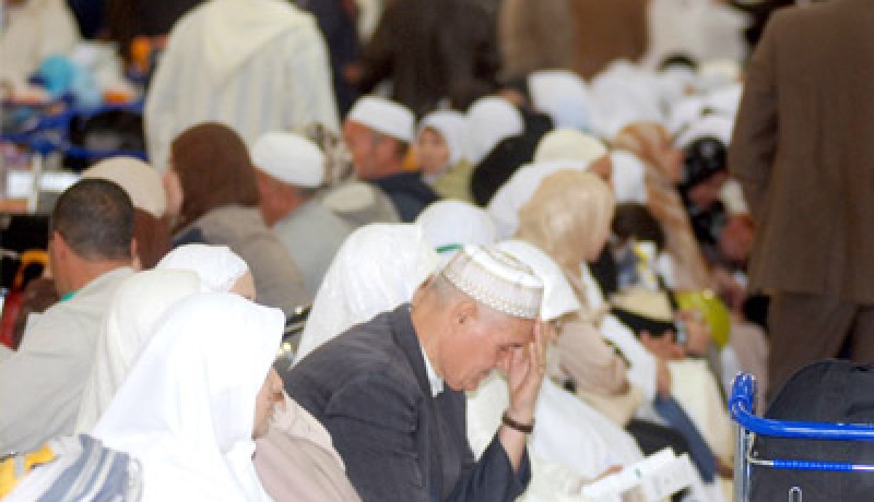 إقصاء 74 شخصا من أداء مناسك الحج بسبب إصابتهم بأمراض خطيرة