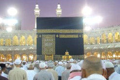 إجراءات صارمة لأداء الحج وقيود جديدة على وكالات السياحة