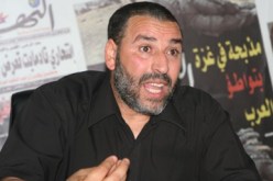 الحاج لخضر‮ ‬ينتظر الضوء الأخضر