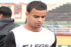 الإدارة تقرر فـسخ عقدي حاج عيسى وعولمي من جانب واحد