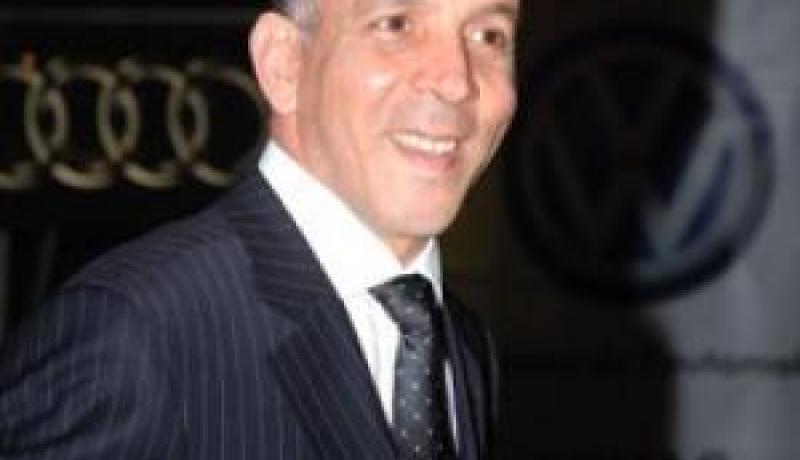 الجزائر بعثت شباب يفهم الكرة ومصر بعثت فنانين باش يتصوروا