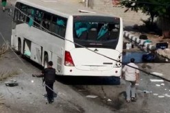 مقتل جنديان وإصابة 14 آخرين في انفجار حافلة بالعريش شمال سيناء