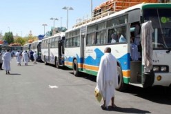 تعويض الحجاج الجزائريين الذين فقدوا أغراضهم في حريق الحافلة بمكة