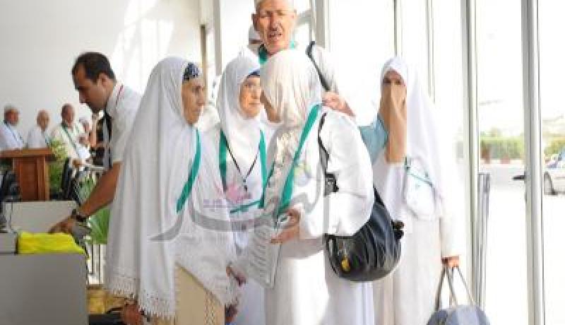 انطلاق أول رحلة عمرة في 15 جانفي المقبل