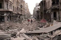 16 قتيلا في قصف جوي على حلب وغارات مكثفة قرب دمشق
