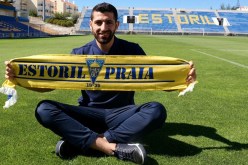 حليش ضمن التشكيلة المثالية لشهر ديسمبر