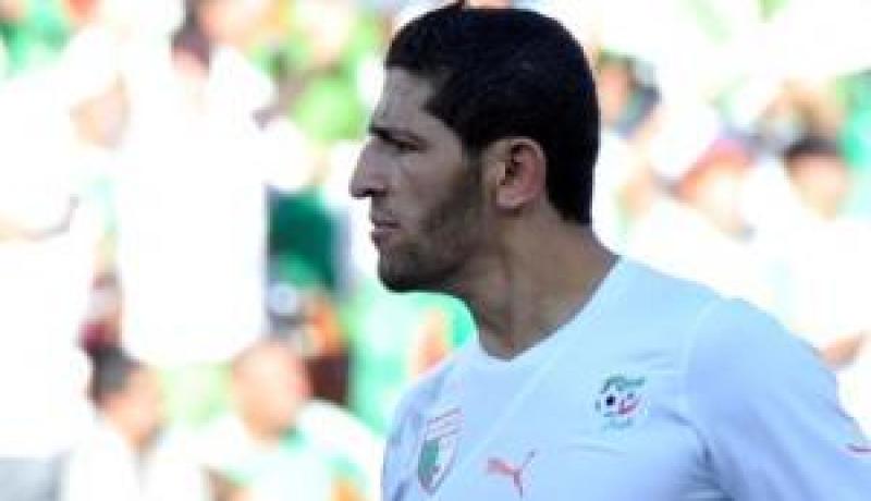 إدارة فولهام الإنجليزي تؤكد رسميا ضم حليش بعقد يمتد إلى 2013