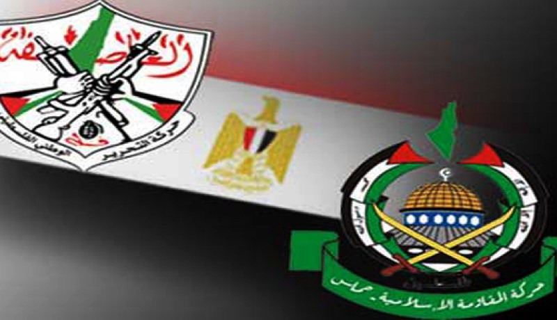 مصر تجمع حماس وفتح لتنفيذ اتفاق المصالحة الفلسطينية
