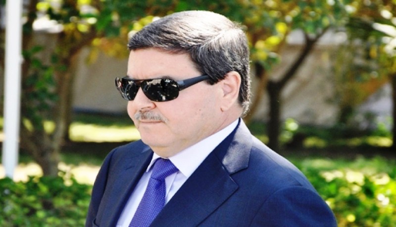 هواء فرنسا‮ ‬يستنجد باللواء هامل