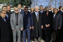 وزيرا العمل والإتصال يحييان ذكرى استشهاد النقابي عبد الحق بن حمودة