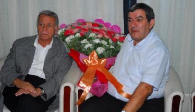 حنـاشـي.. مهـنـد!