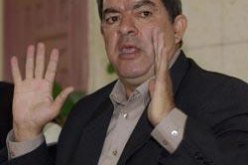 اجتماع مرتقب بين حناشي‮ ‬وكعروف لتحديد قائمة المسرحين