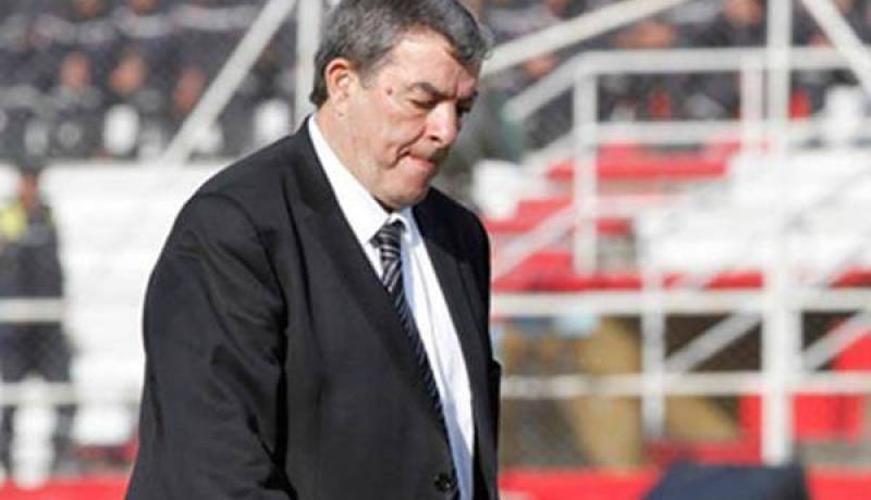 حناشي يهدد بإيقاف الجمعية الإنتخابية  