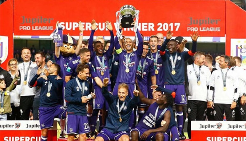 بالفيديو …سفيان هني يقود أندرلخت للتتويج بالكأس الممتازة