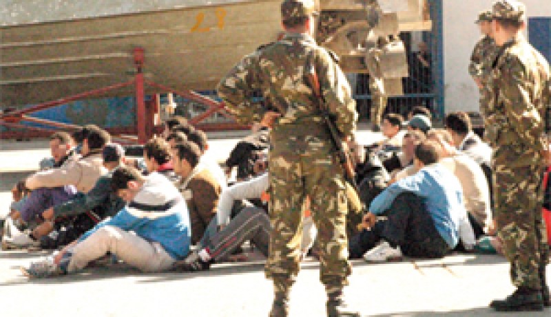أغلبهم فتيات يهجرن منازلهن وشباب “حراڤ” باتجاه أوروبا…5 آلاف مفقود منذ بداية السنة دون حساب المتورطين في قضايا إرهابية