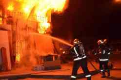 حريق مهول في كنيسة “الأنبا بولا” بالقاهرة