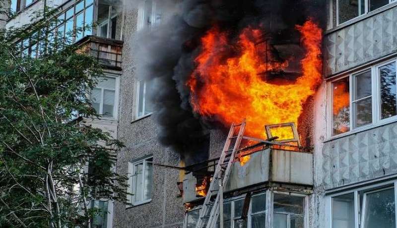 مقتل 7 أشخاص في حريق بمبنى سكني بأورينبورغ في روسيا