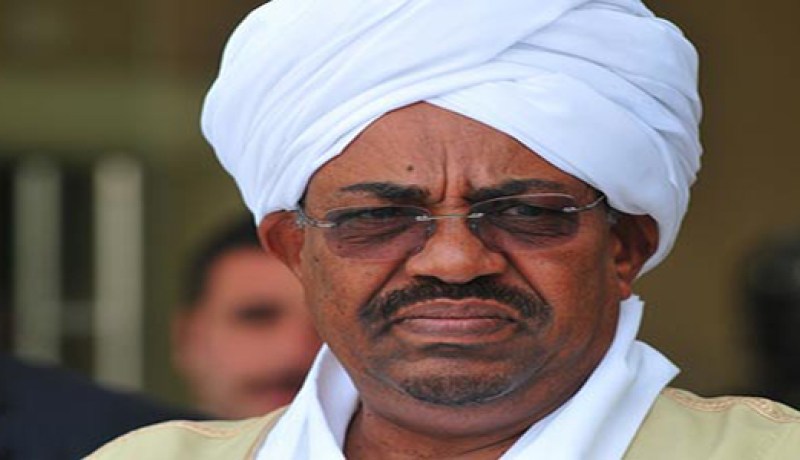 الرئيس السوداني يلتقي مسؤولا روسيا في الخرطوم