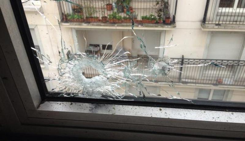 صور و الفيديو اعتداء مقر مجلة شارلي ايبدو الذي خلف 11 قتيلا