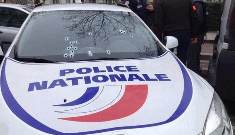 3 أشخاص متهمين في الاعتداء على مقر مجلة شارلي ايبدو