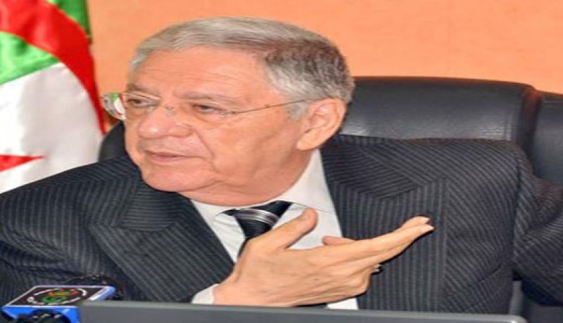 وزير الصحة يتابع شخصيا وضعية استيراد الأدوية و يعد بزوال الندرة