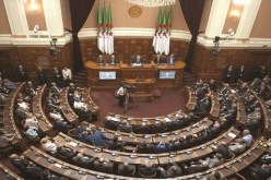 أعضاء مجلس الأمة يصادقون على مشروع تعديل قانون العقوبات