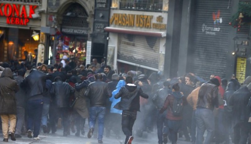 تركيا إحتجاجات في تقسيم ومقتل 110 أكراد في 6 أيام