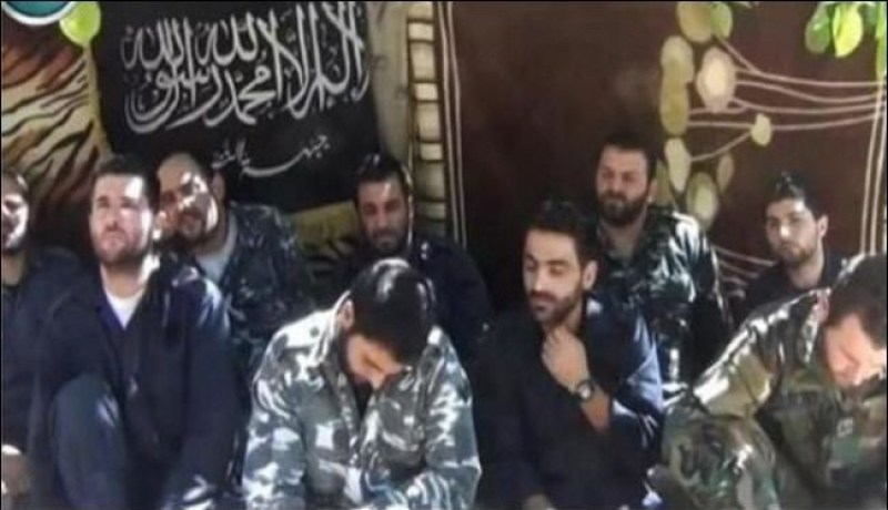 جبهة النصرة تسلم جثة جندي للسلطات اللبنانية أعدمته السنة الماضية