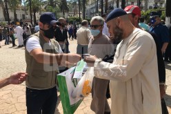 بالصور.. توزيع 10 آلاف كمامة عبر بلديات المقاطعة الإدارية للدار البيضاء