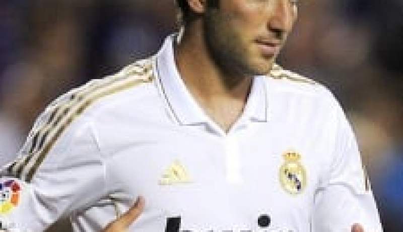 هيغوين يعتزم مناقشة مستقبله مع مسؤولي ريال مدريد