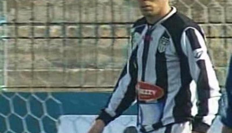 معاقبة المهاجم نبيل حيماني (وفاق سطيف) بأربعة مقابلات
