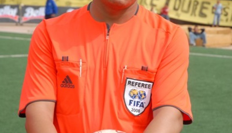 الحكم حيمودي‮ ‬يقاضي‮ ‬الرئيس البلوزدادي‮ ‬محفوظ قرباج‮ ‬