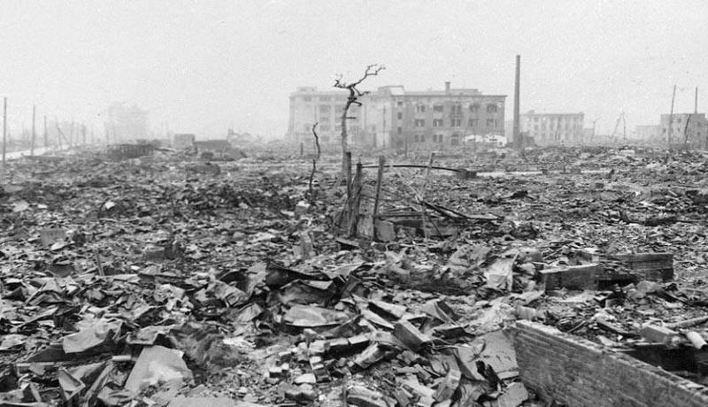 وفاة أول من أبلغ عن سقوط القنبلة النووية على هيروشيما