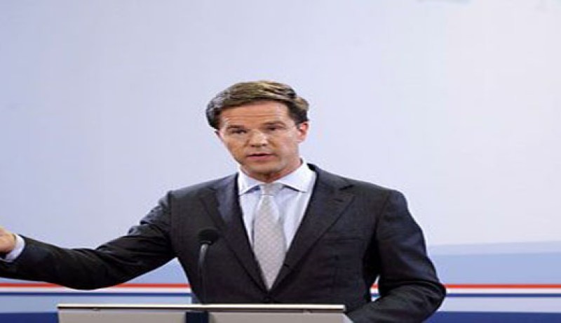 هولندا تهدد الدولة المتعثرة بالإقصاء من منطقة اليورو