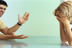 من‮ ‬غير المعقول أن تستبدل زوجتك بامرأة لا تتوانى في‮ ‬التردد على أماكن الفساد