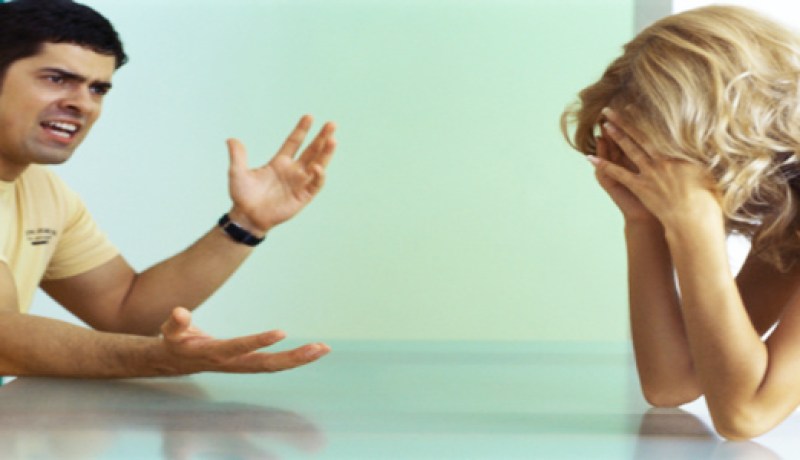 من‮ ‬غير المعقول أن تستبدل زوجتك بامرأة لا تتوانى في‮ ‬التردد على أماكن الفساد