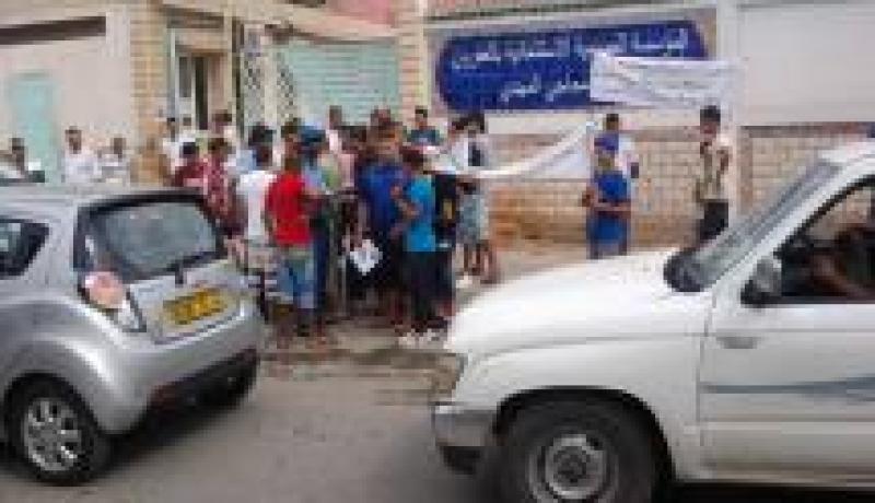 مواطنون يحاصرون وزير الصحة داخل مستشفى العفرون في البليدة