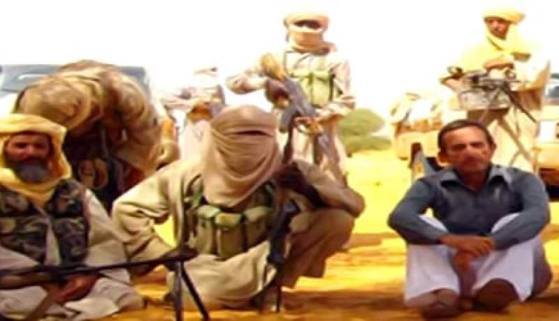 الرهائن الفرنسيون في الساحل على قيد الحياة بحسب وزير فرنسي