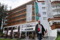 الـنـهـــــــــار تـقـتـحـم مـعـسـكــر الـخـضـر فـي سـويـسـرا