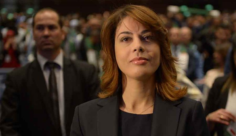 فرعون تنصب المدير العام الجديد لبريد الجزائر