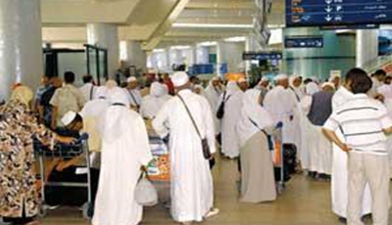 بربارة: ''6240 حاج دخلوا الجزائر والرحلات مستمرة نحو المدينة المنورة وأرض الوطن''