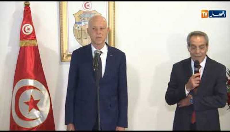 العاصمة: رئيس الجمهورية التونسية قيس سعيد في لقاء مع جالية بلاده بمقر السفارة