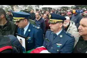 تشييع جنازة الشهيد ” محرز صدّيقي ” مساعد قائد الطائرة المنكوبة بمقبرة سيدي يحيى !!