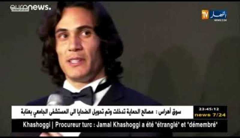 كافاني يتوج بلقب القدم الذهبية لأفضل لاعب أكبر من 28 سنة