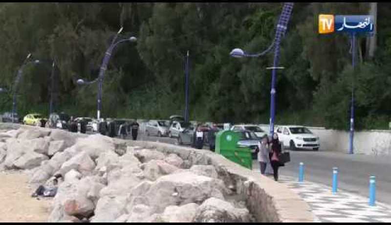 سكيكدة: شواطيء الولاية تعيش أجواء صيفية