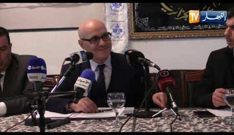 والي تلمسان: هناك منتخبين محليين متواطئين في استفحال ظاهرة البنايات الفوضوية وسيتم ردعهم