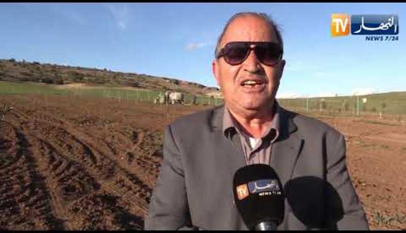 البويرة: قاطنو عبد اللي يتمسكون بخدمة الأرض رغم نقص الإمكانيات